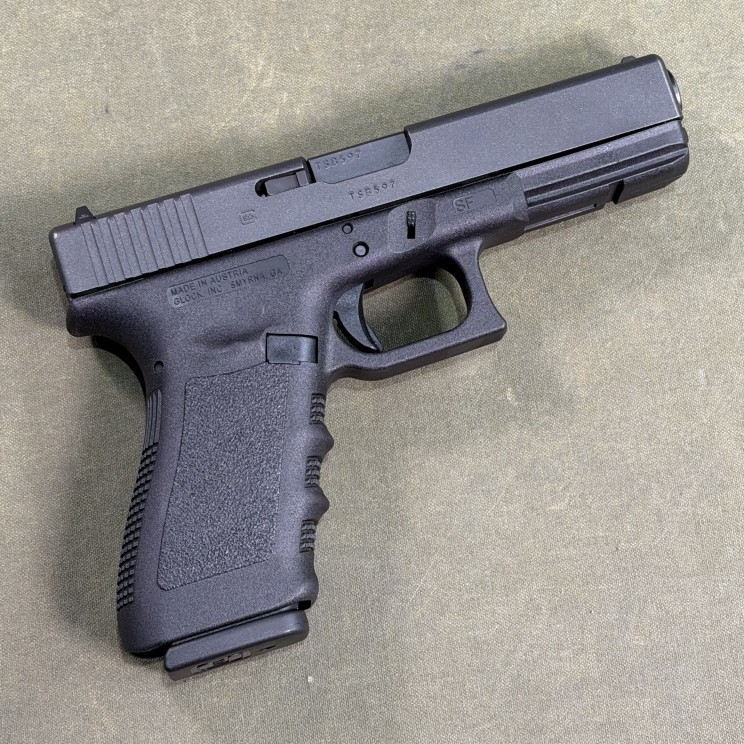 Glock 20SF Pistol 10mm Auto - USED